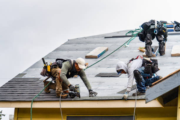 Professional Gutter Installation technician working in White Lake, NY